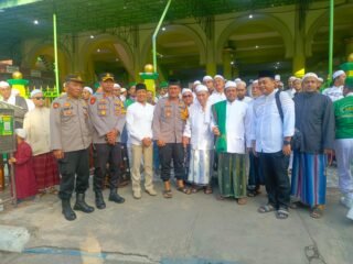 Polres Pasuruan Gelar Pengamanan Pawai Ta'aruf Dan Santunan Anak Yatim, Peringati Tahun Baru Islam 1446 H