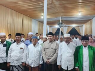 Silahturahmi Dengan Para Kyai dan Tokoh Masyarakat, Rusdi Sutejo Siap Membangun Kabupaten Pasuruan