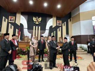 Samsul Hidayat Resmi Dilantik Jadi Ketua DPRD Kabupaten Pasuruan 2024-2029